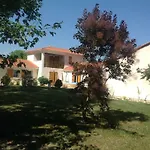 St Pasha Gasthuis Paillé